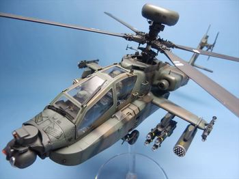 AH-64D(1)_R.JPG