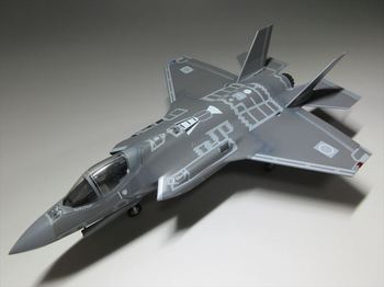 F-35-2_R.JPG